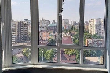 Фото №2: 3-комнатная квартира 90 м² - Ростов-на-Дону, мкр. Богатяновка, пер. Крыловской, 10
