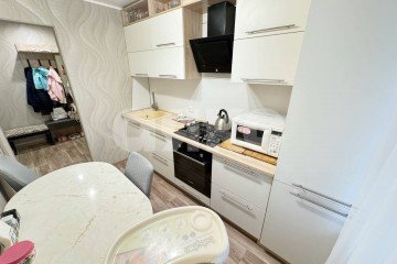 Фото №2: 2-комнатная квартира 43 м² - Нижнекамск, мкр. 17-й, пр-кт Шинников, 51