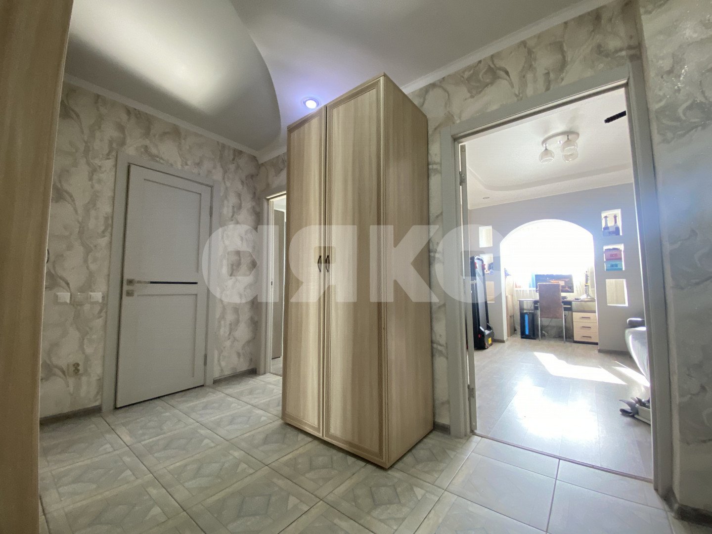 Фото №6: 2-комнатная квартира 62 м² - Горячий Ключ, жилой комплекс Аристократ, ул. Бабушкина, 36