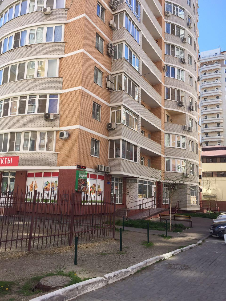 Фото №2: 3-комнатная квартира 130 м² - Краснодар, Западный внутригородской округ, Центральный внутригородской округ, мкр. Центральный, ул. Постовая, 23