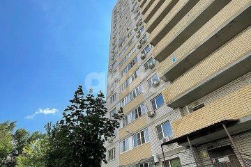 Фото №1: 2-комнатная квартира 54 м² - Ростов-на-Дону, мкр. квартал Нижнегниловской, ул. Заводская, 11