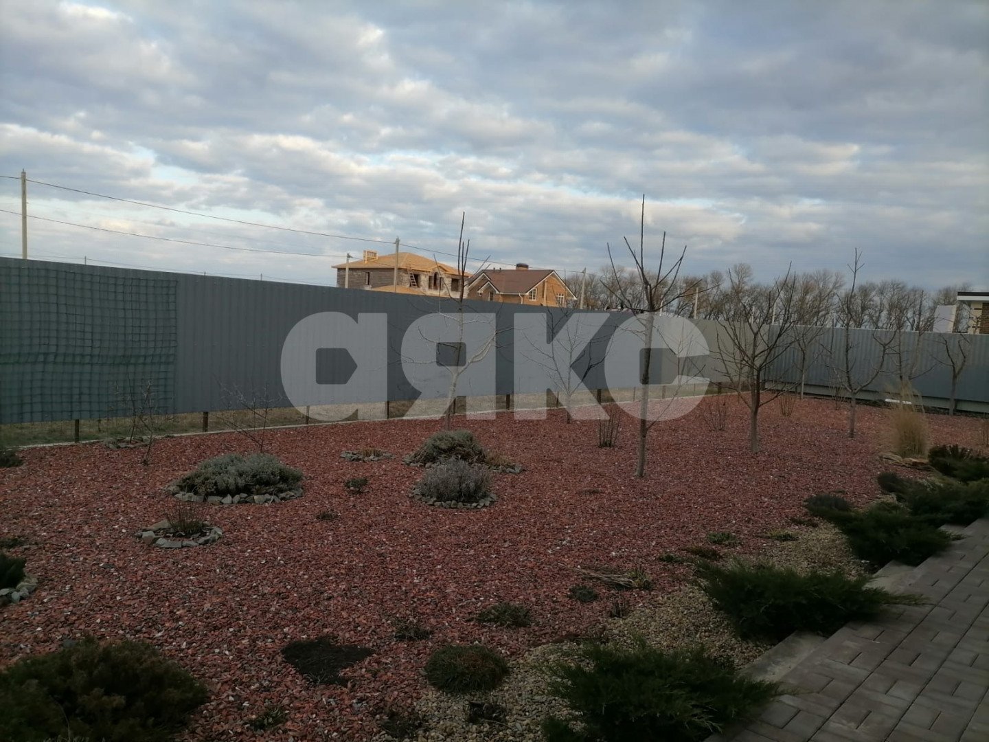 Фото №5: Дом <span class="whitespace-nowrap">250 м²</span> <span class="whitespace-nowrap">+ 8 сот.</span>, <span class="whitespace-nowrap">2 эт.</span> - Махин, п. коттеджный  Махин, пер. Спортивный