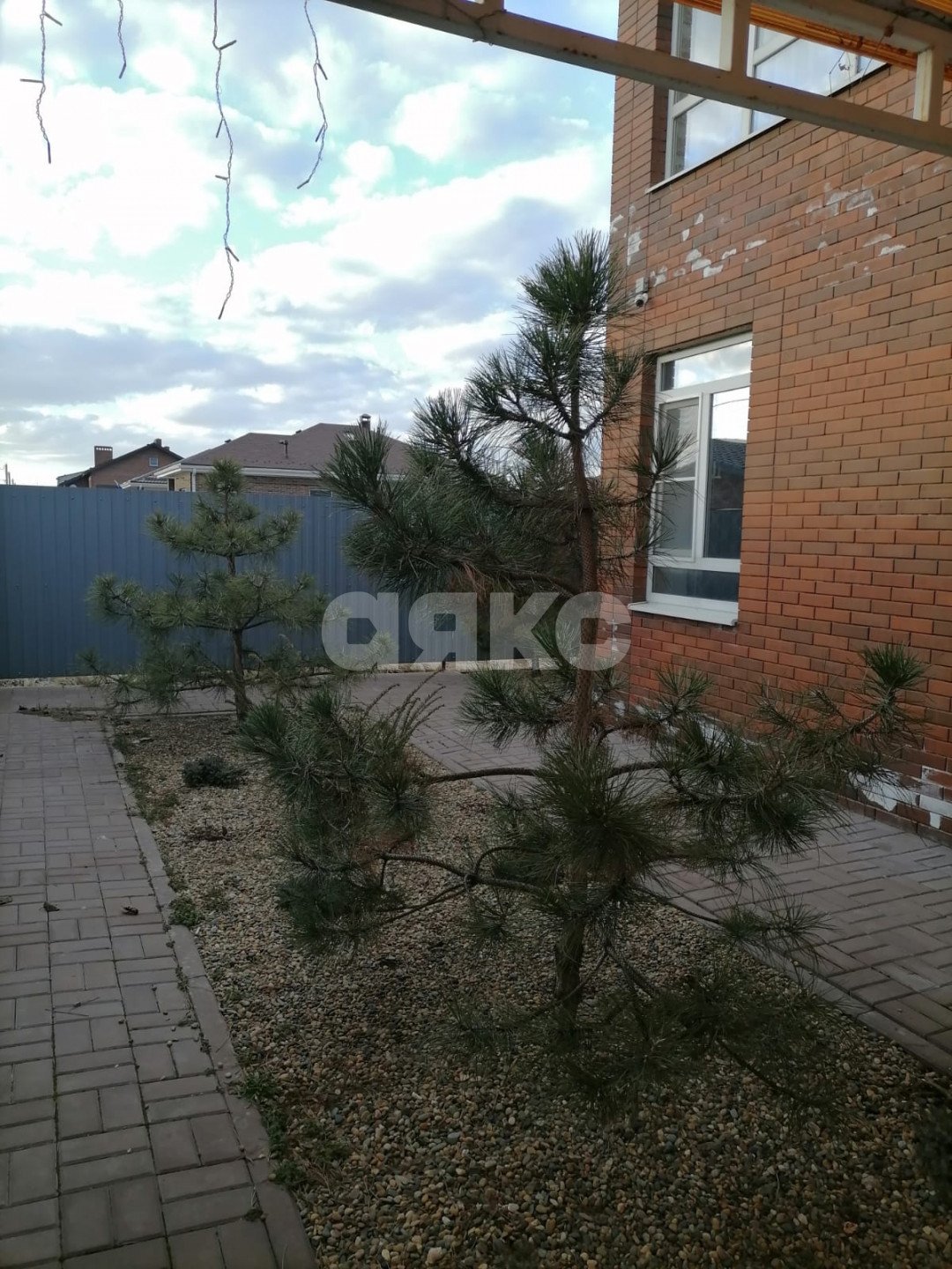 Фото №8: Дом <span class="whitespace-nowrap">250 м²</span> <span class="whitespace-nowrap">+ 8 сот.</span>, <span class="whitespace-nowrap">2 эт.</span> - Махин, п. коттеджный  Махин, пер. Спортивный