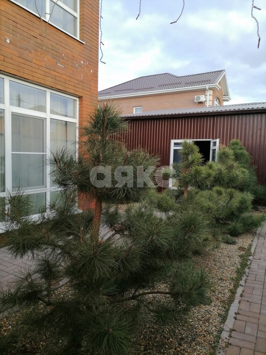 Фото №7: Дом <span class="whitespace-nowrap">250 м²</span> <span class="whitespace-nowrap">+ 8 сот.</span>, <span class="whitespace-nowrap">2 эт.</span> - Махин, п. коттеджный  Махин, пер. Спортивный
