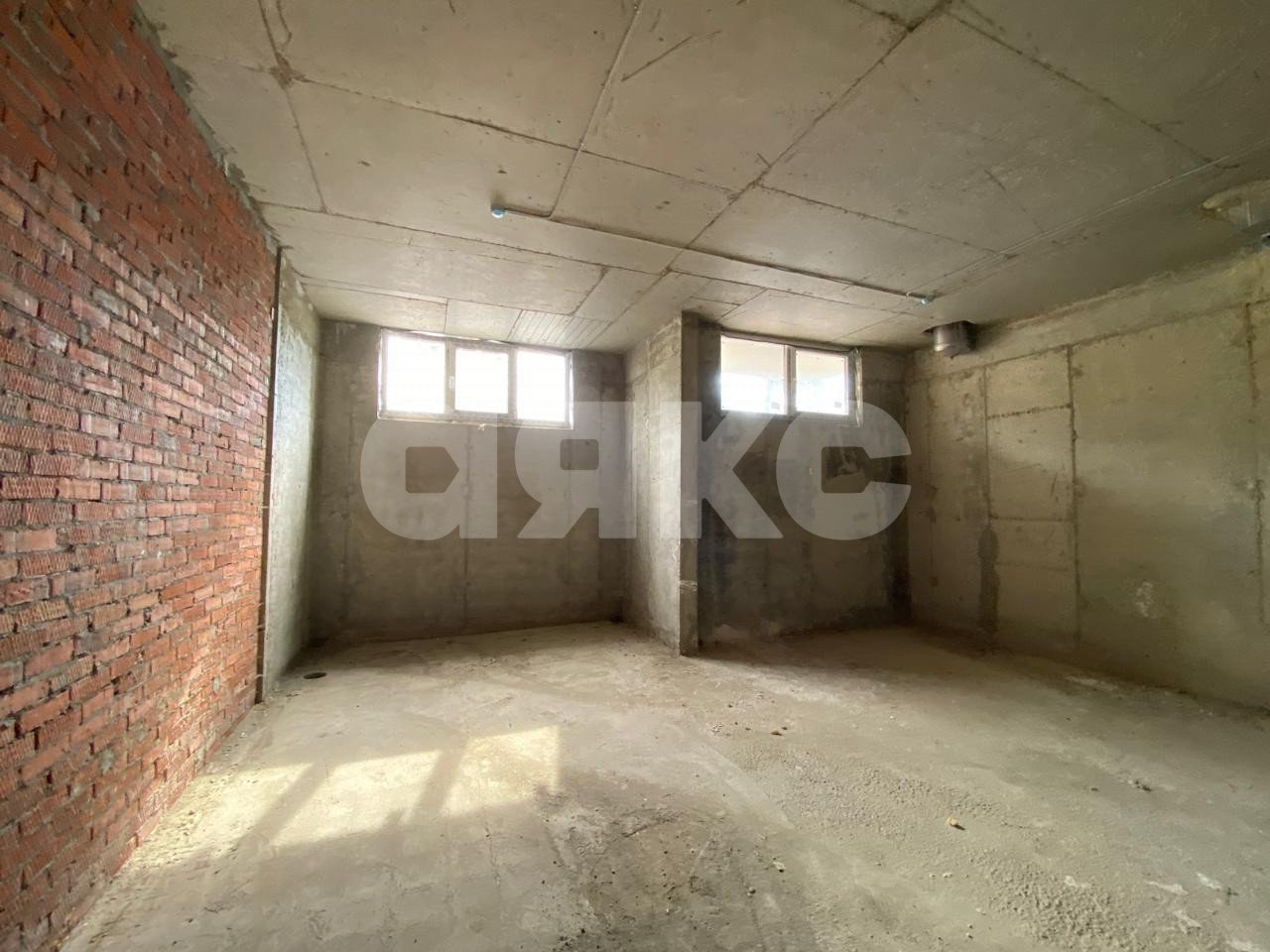 Фото №6: Коммерция 28 м² - Геленджик, Северный, ул. Маршала Жукова, 2к1