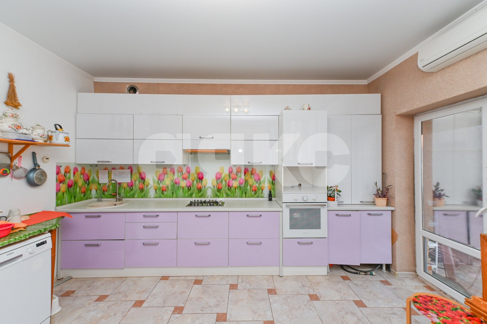 Фото №2: Дом 150 м² + 1.5 сот. - Ростов-на-Дону, Нахичевань, ул. 15-я Линия, 92А