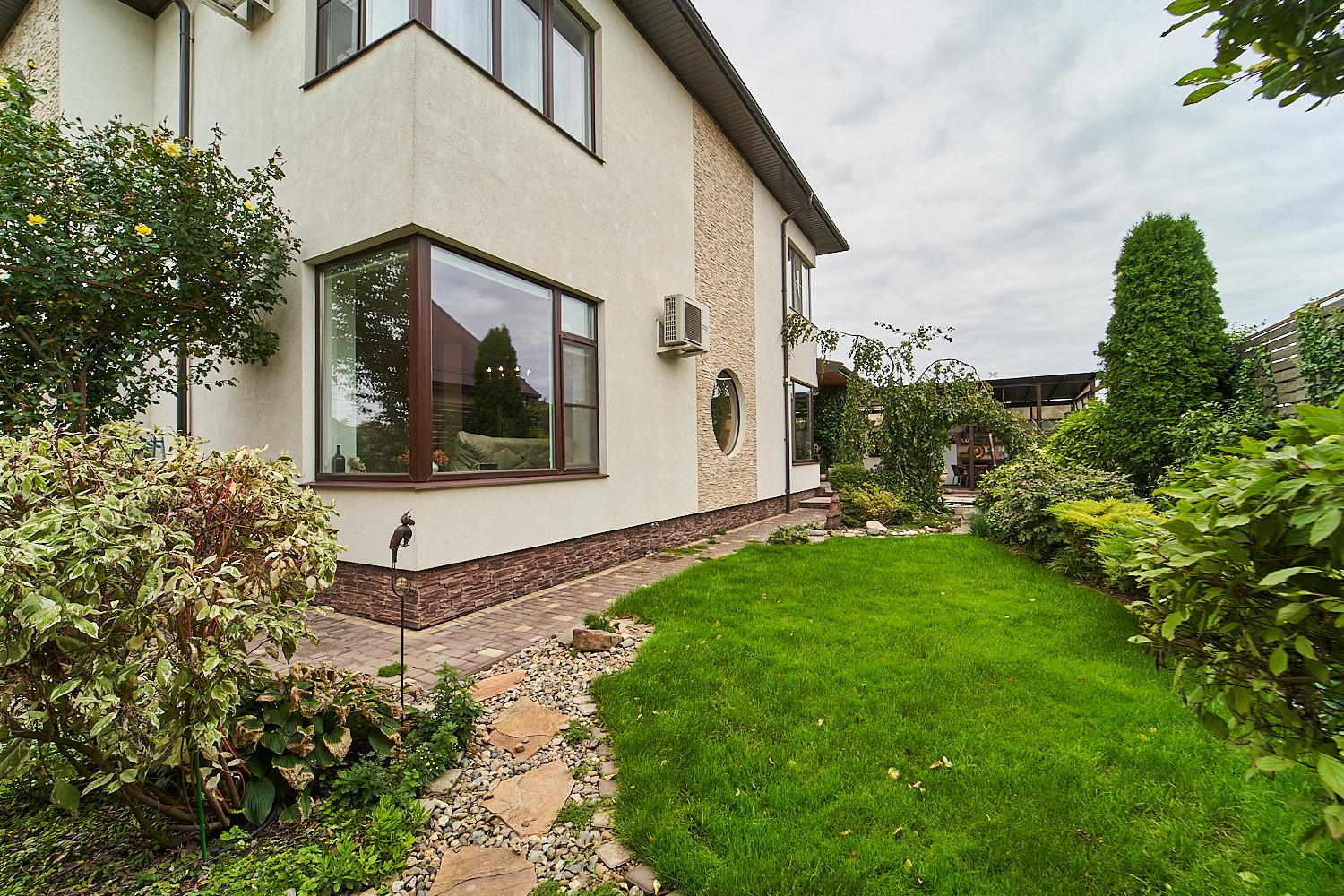 Фото №3: Дом 523 м² + 7.9 сот. - Краснодар, ул. Сергиевская, 38