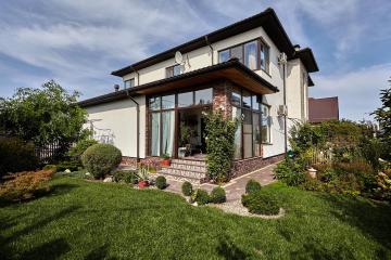 Фото №1: Дом 523 м² - Краснодар, мкр. Завод Радиоизмерительных Приборов, ул. Сергиевская, 38