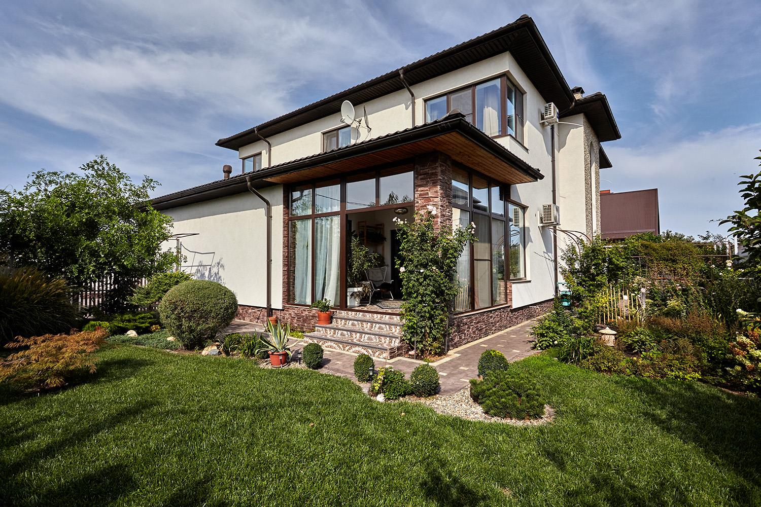 Фото №1: Дом 523 м² + 7.9 сот. - Краснодар, ул. Сергиевская, 38