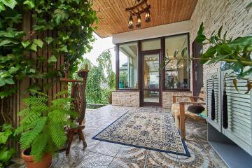 Фото №2: Дом 523 м² - Краснодар, мкр. Завод Радиоизмерительных Приборов, ул. Сергиевская, 38