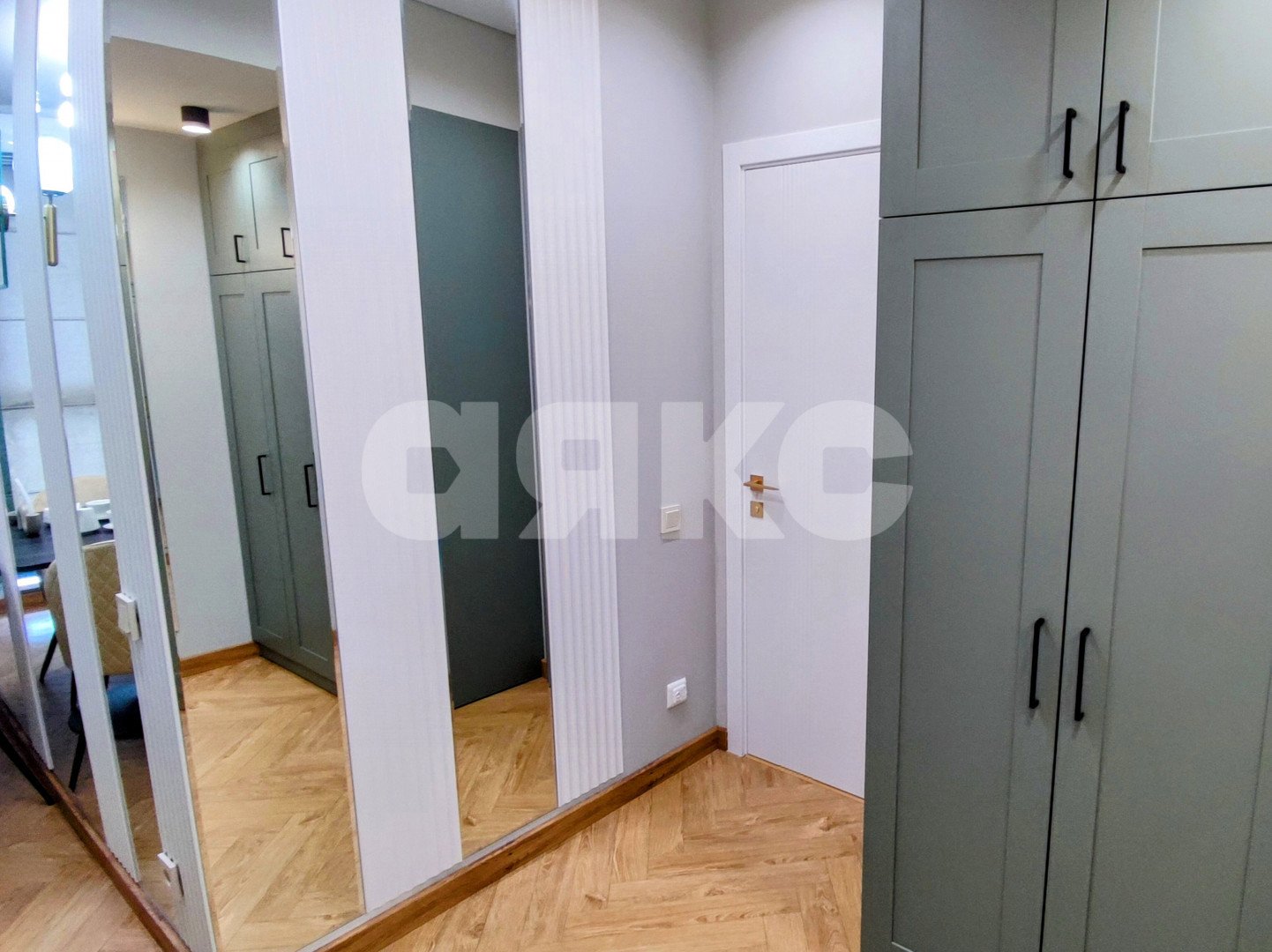 Фото №23: 2-комнатная квартира 31 м² - Сочи, жилой комплекс Сен-Тропе, ул. Искры, 62