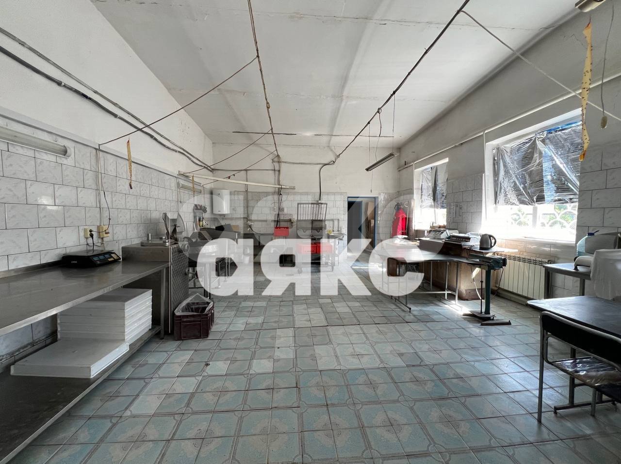 Фото №5: Коммерция 903 м² - Мангуш, ул. Почтовая