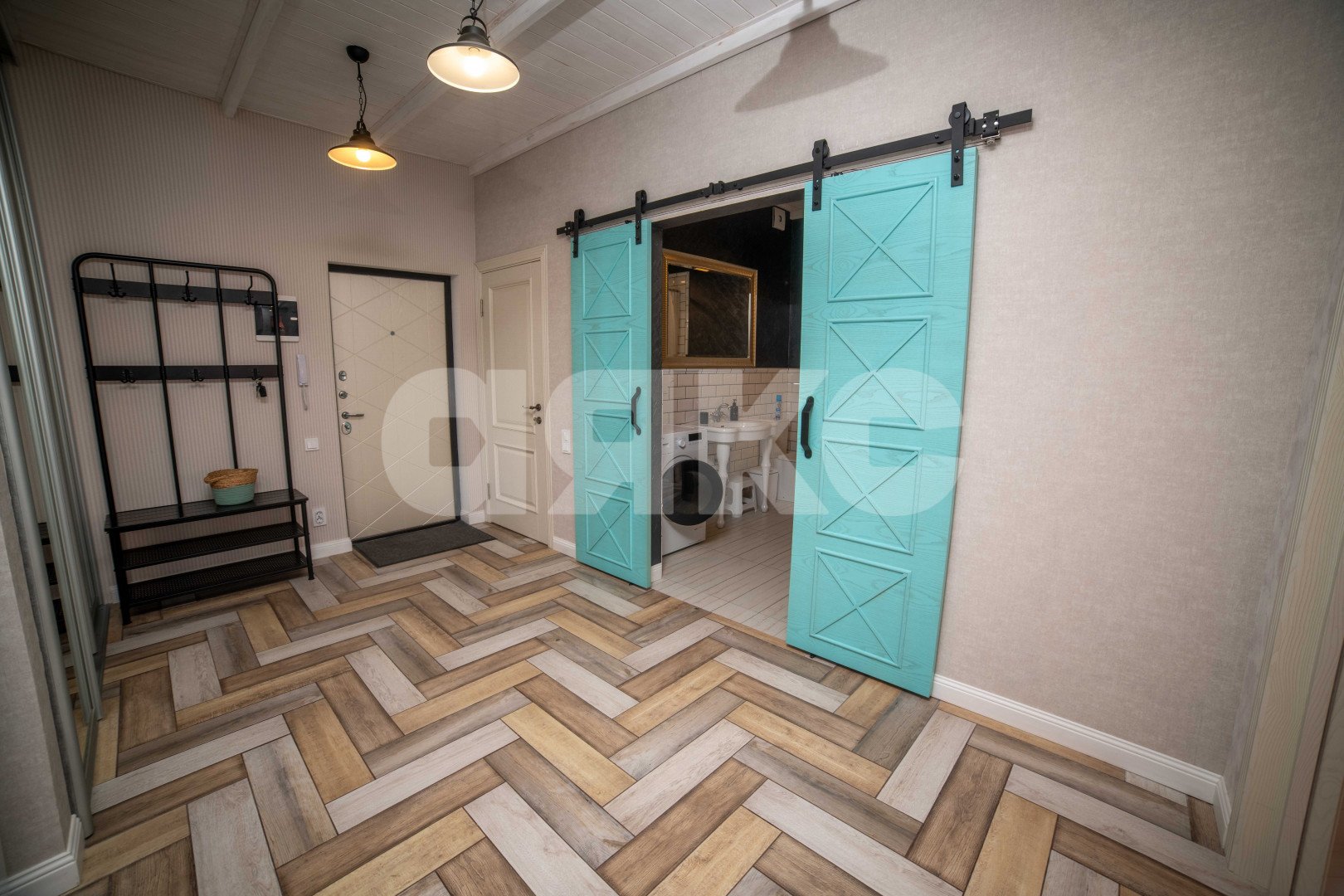 Фото №7: 2-комнатная квартира <span class="whitespace-nowrap">74 м²</span>, <span class="whitespace-nowrap">2/8 эт.</span> - Геленджик, Толстый Мыс, мкр. жилой комплекс Черноморский, ул. Крымская, 19к7