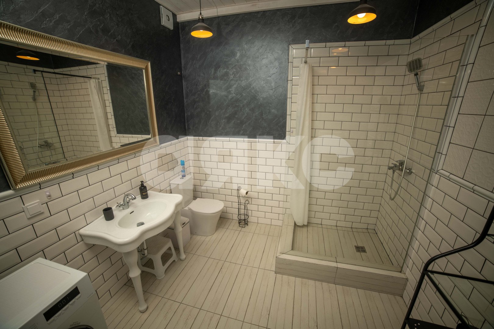 Фото №25: 2-комнатная квартира <span class="whitespace-nowrap">74 м²</span>, <span class="whitespace-nowrap">2/8 эт.</span> - Геленджик, Толстый Мыс, мкр. жилой комплекс Черноморский, ул. Крымская, 19к7