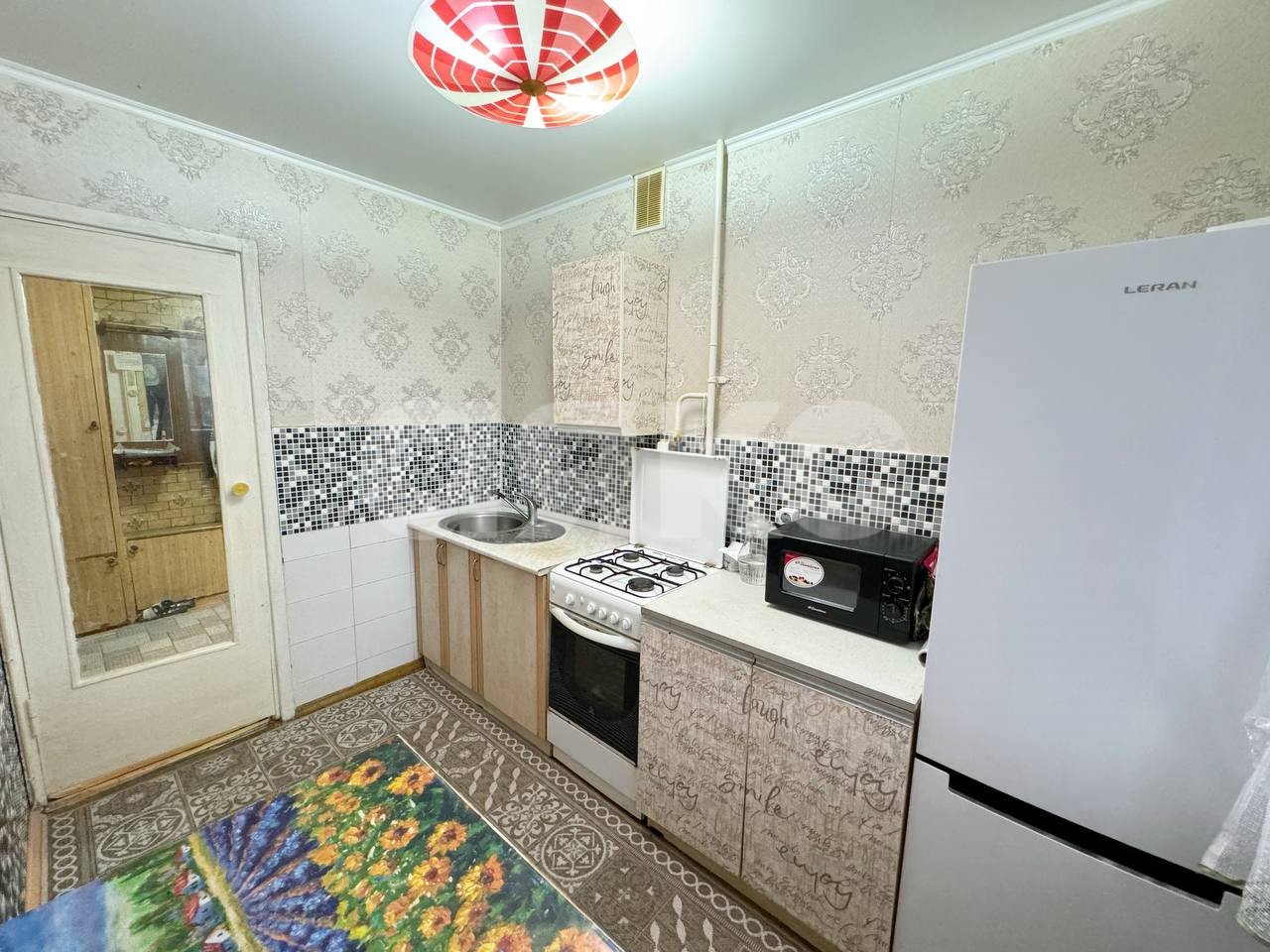 Фото №2: 2-комнатная квартира 43 м² - Нижнекамск, 14-й, ул. Менделеева, 2А