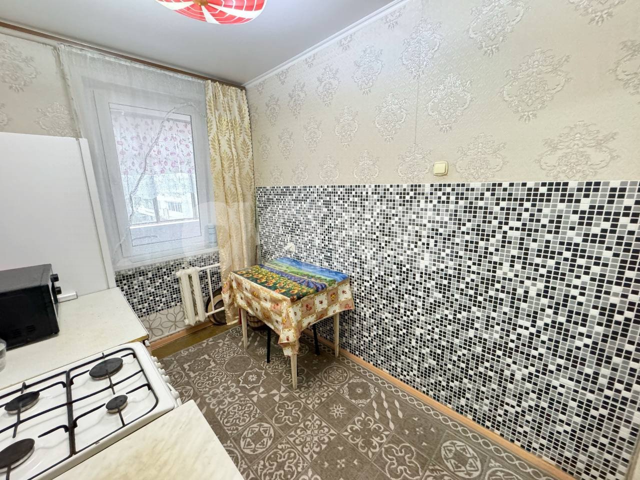 Фото №3: 2-комнатная квартира 43 м² - Нижнекамск, 14-й, ул. Менделеева, 2А