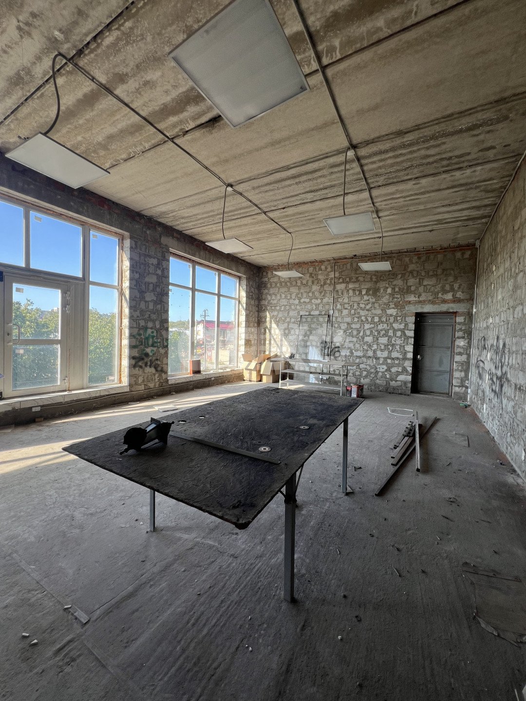 Фото №2: Коммерция 220 м² - Мариуполь, Центральный, ул. Митрополитская, 95