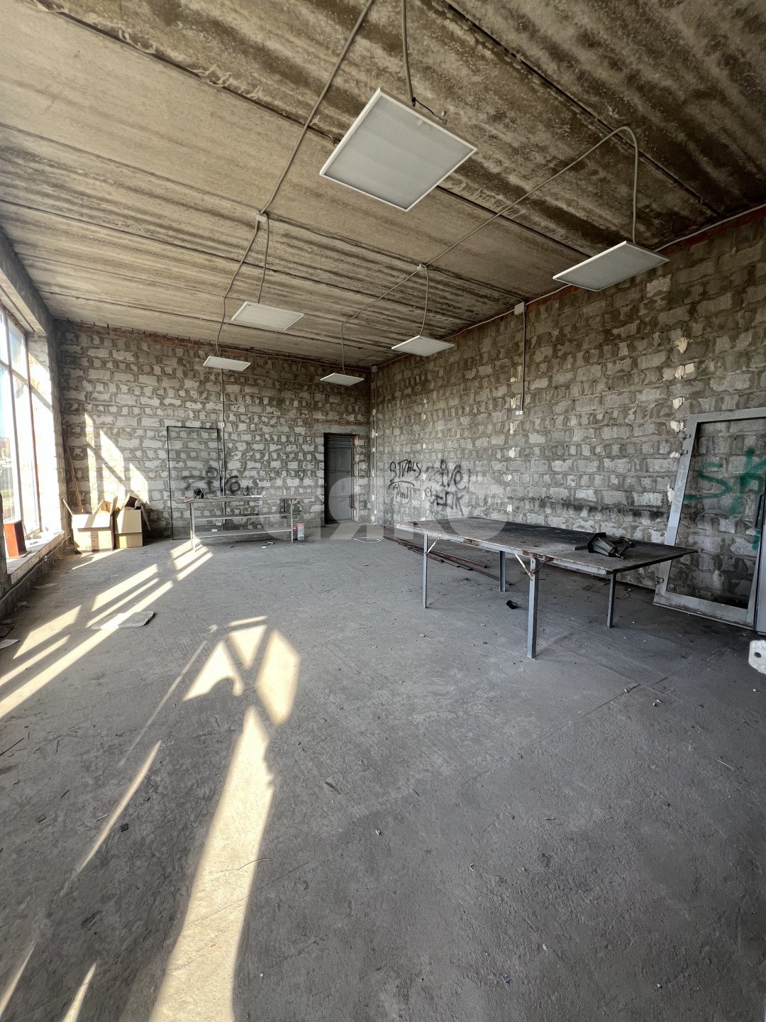 Фото №4: Коммерция 220 м² - Мариуполь, Центральный, ул. Митрополитская, 95