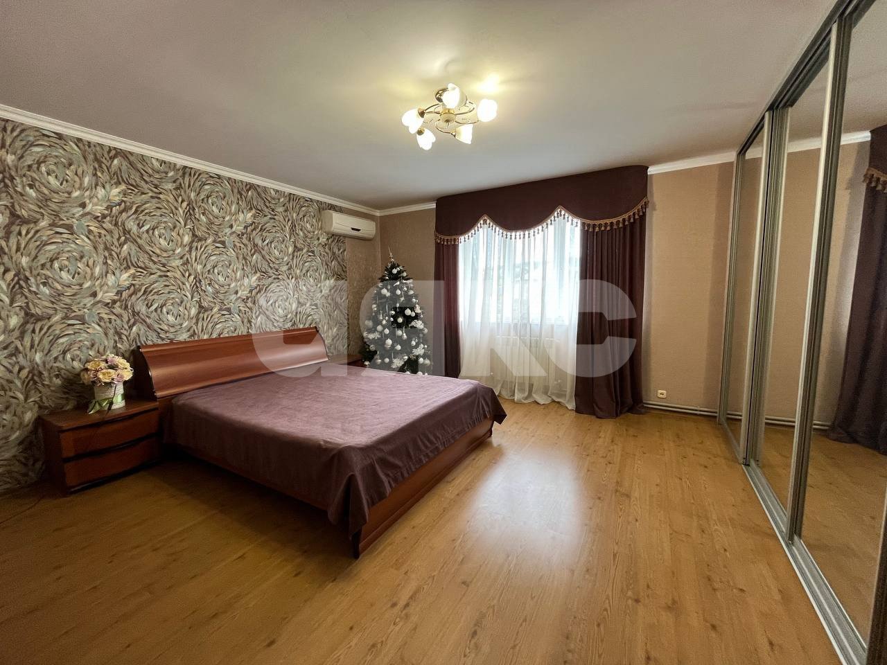 Фото №12: Дом 190 м² + 5 сот. - Горячий Ключ, Курортная Зона, ул. Гоголя, 20