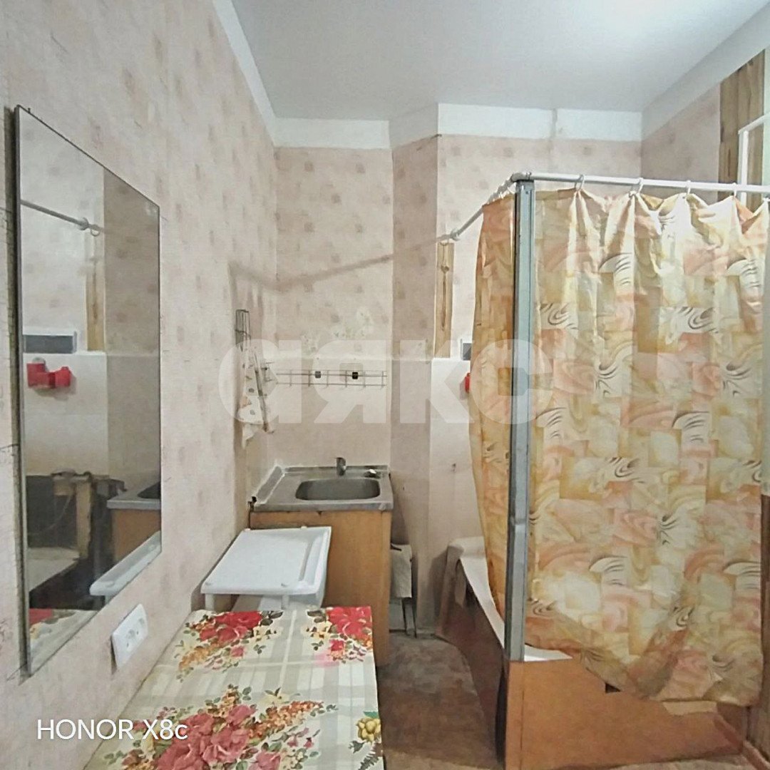 Фото №8: Комната 20 м² - Волгоград, Ворошиловский, ул. Рабоче-Крестьянская, 27