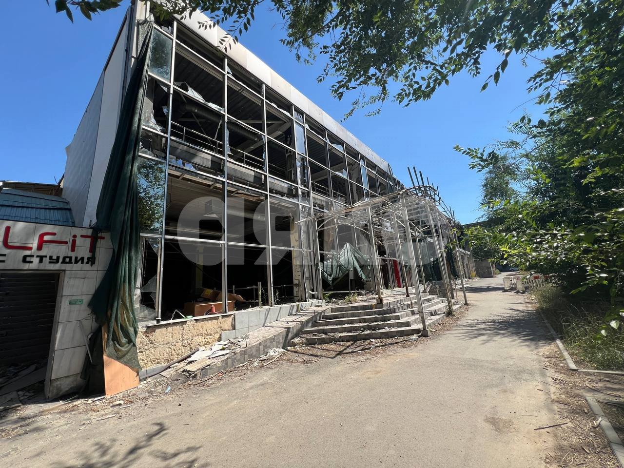 Фото №4: Коммерция 3906 м² - Мариуполь, Центральный, ул. Архитектора Нильсена, 28