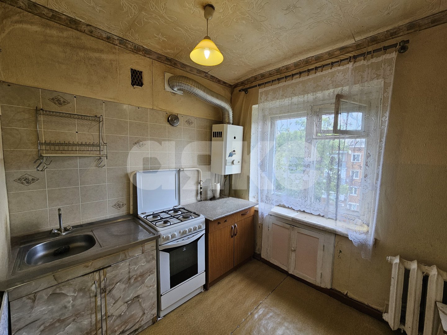 Фото №1: 2-комнатная квартира 42 м² - Киреевск, ул. Льва Толстого, 17