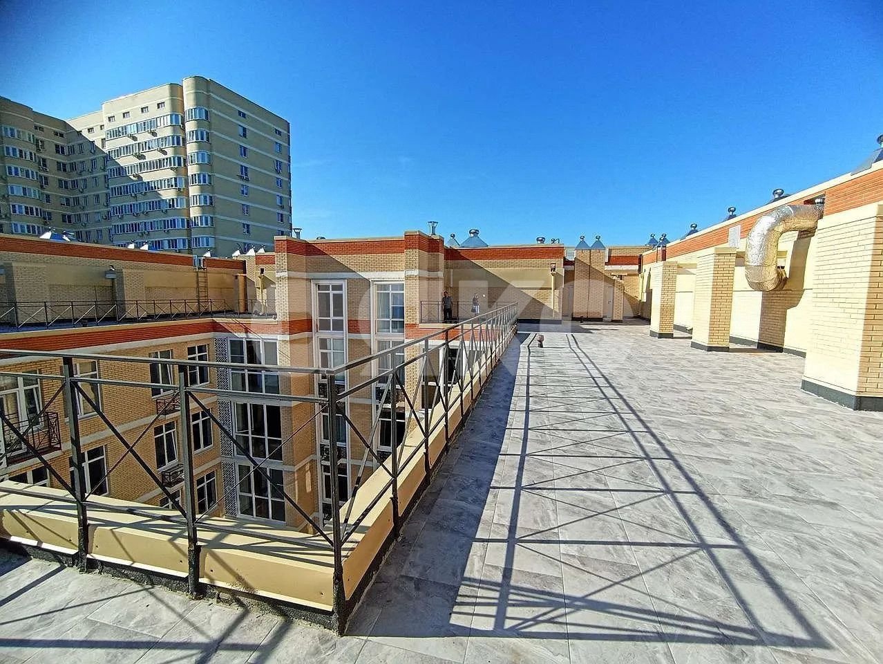 Фото №4: 1-комнатная квартира 52 м² - Ростов-на-Дону, жилой комплекс Симфония, ул. Спартаковская, 20