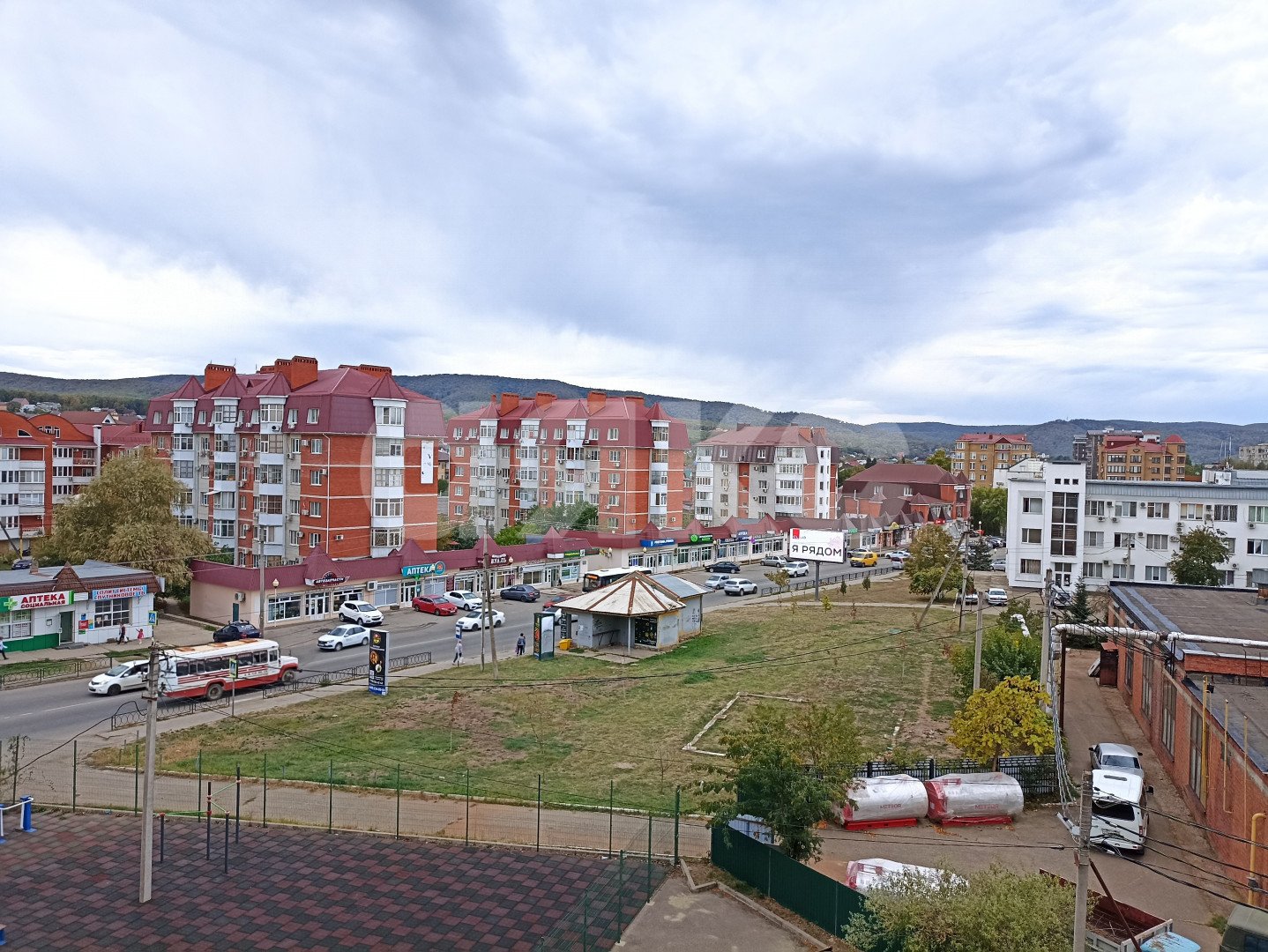 Фото №12: 2-комнатная квартира 54 м² - Горячий Ключ, Администрация, ул. Ленина, 193