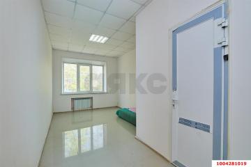 Фото №5: Коммерция 1425 м² - Краснодар, мкр. Центральный, ул. Кубанская Набережная, 38