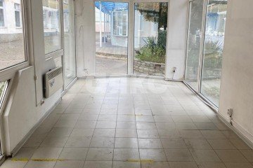 Фото №3: Коммерция 60 м² - Армавир, мкр. Оптика, ул. Свердлова, 71/1