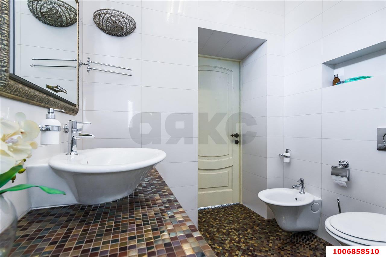 Фото №7: Дом 380 м² + 7 сот. - Краснодар, Фестивальный, ул. Бабушкина, 116