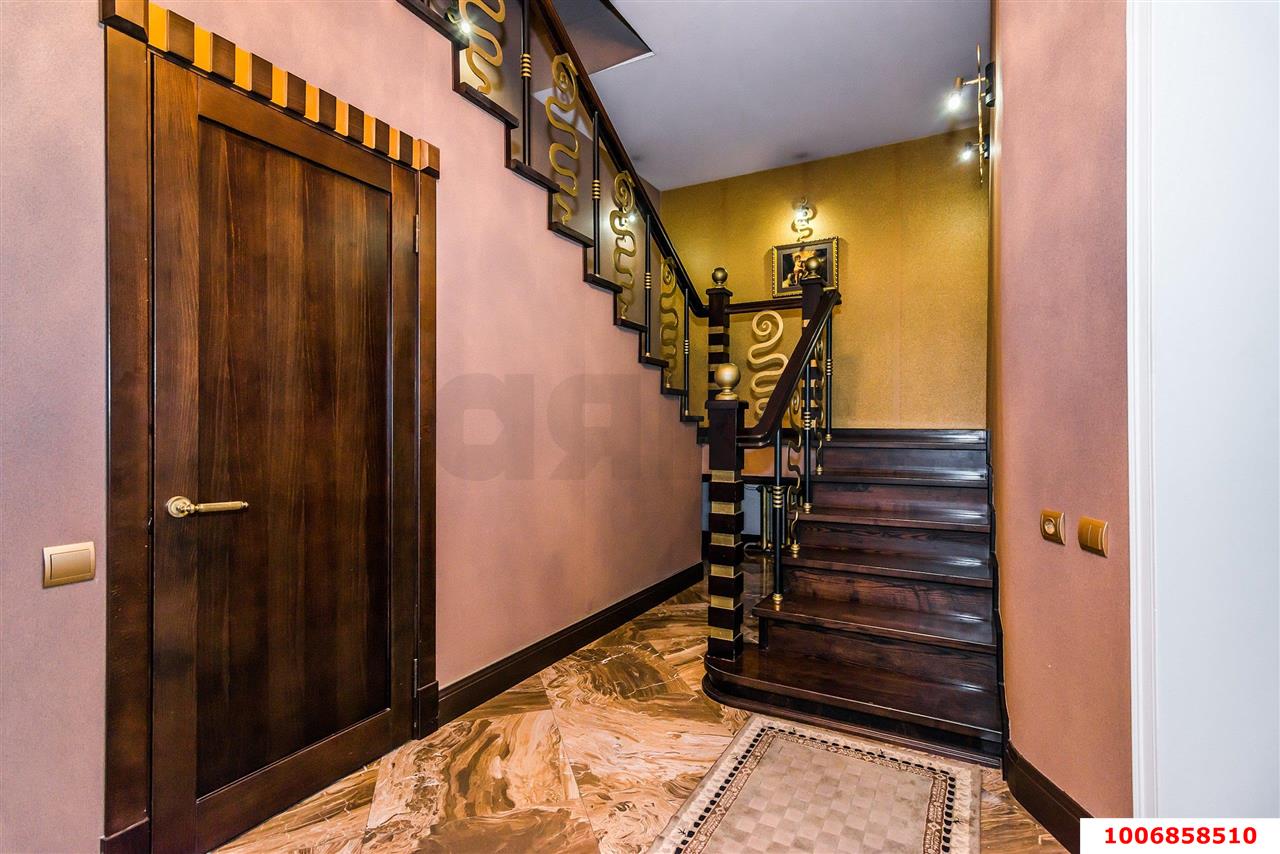 Фото №4: Дом 380 м² + 7 сот. - Краснодар, Фестивальный, ул. Бабушкина, 116