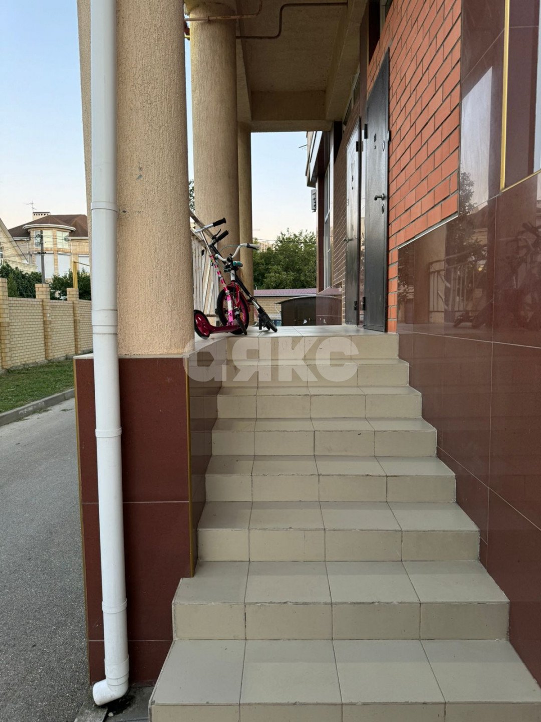 Фото №23: 3-комнатная квартира <span class="whitespace-nowrap">78 м²</span>, <span class="whitespace-nowrap">1/10 эт.</span> - Анапа, Алексеевка, мкр. Алексеевка, ул. Зелёная, 1В