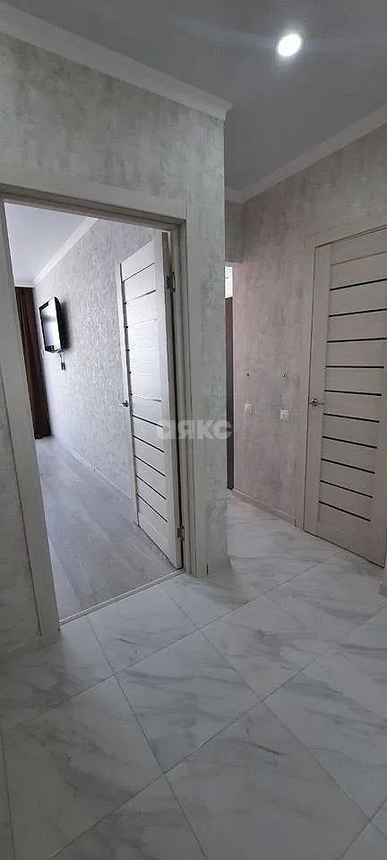 Фото №7: 1-комнатная квартира 37 м² - Ростов-на-Дону, 1-й  Западные Ворота, пер. Гарнизонный, 1А