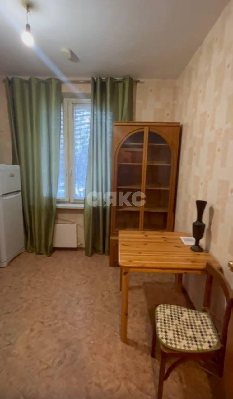 Фото №1: 1-комнатная квартира 35 м² - Ростов-на-Дону, 3-й  Западные Ворота, ул. Жданова, 7/33