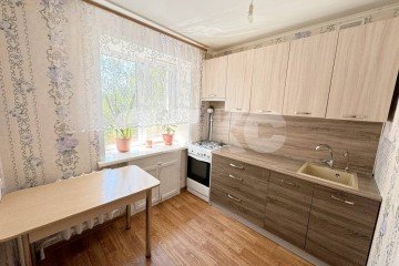 Фото №1: 1-комнатная квартира 31 м² - Нижнекамск, мкр. 2-й квартал, ул. Тукая, 24