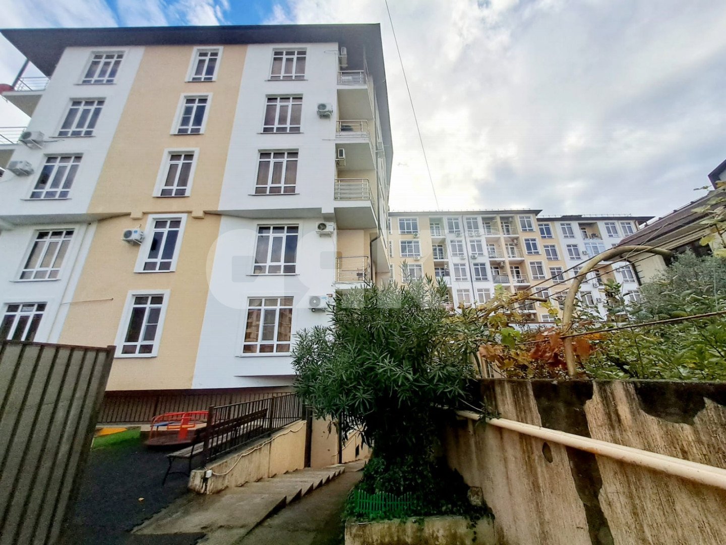 Фото №25: 1-комнатная квартира 27 м² - Сочи, Адлер, ул. Изумрудная, 38