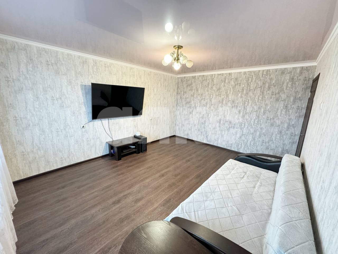 Фото №8: 4-комнатная квартира 73 м² - Нижнекамск, 20-й, ул. Бызова, 13