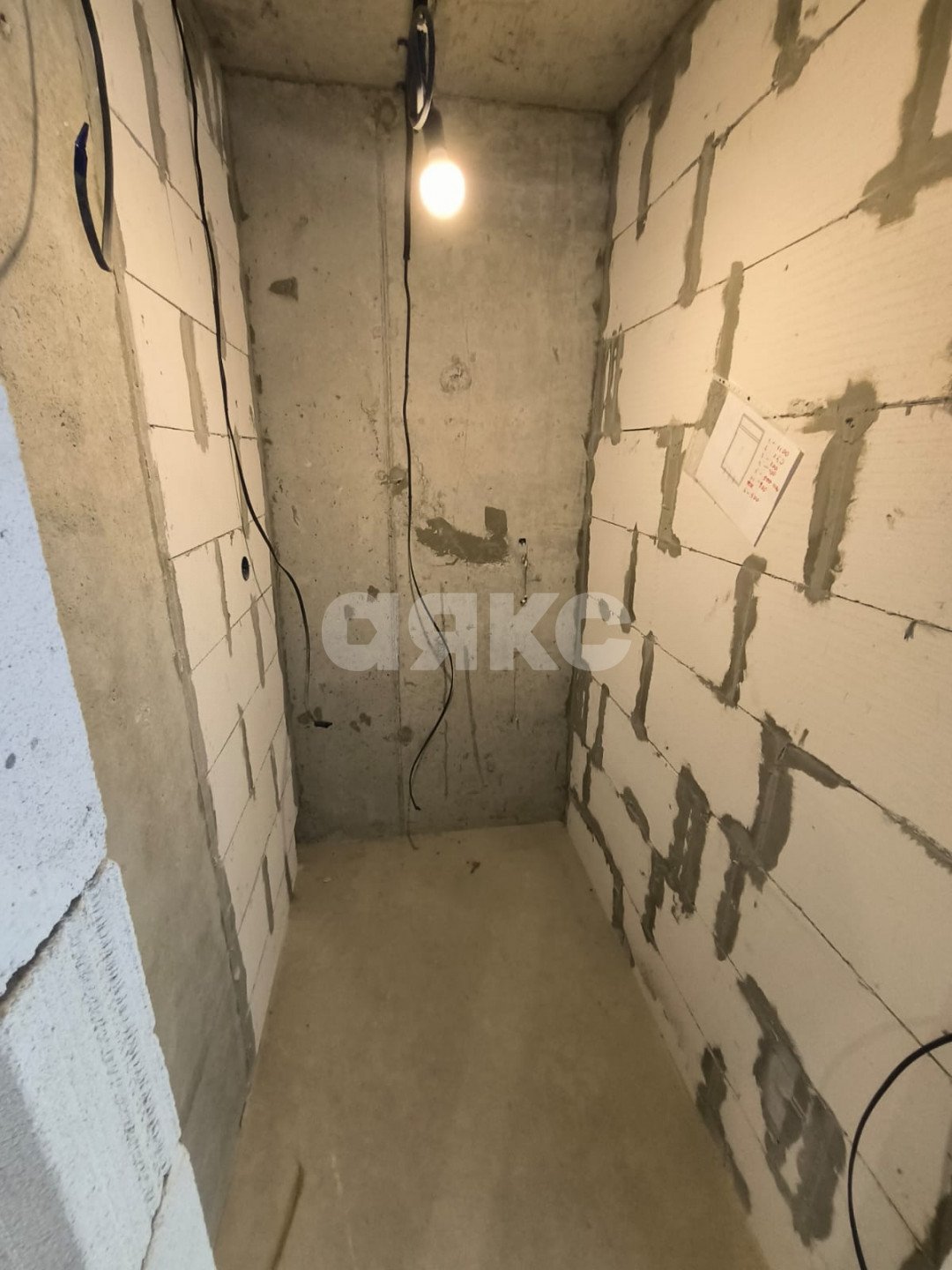 Фото №10: 2-комнатная квартира 57 м² - Молодёжное, жилой комплекс Солнечный Парк, ул. Парковая, 2