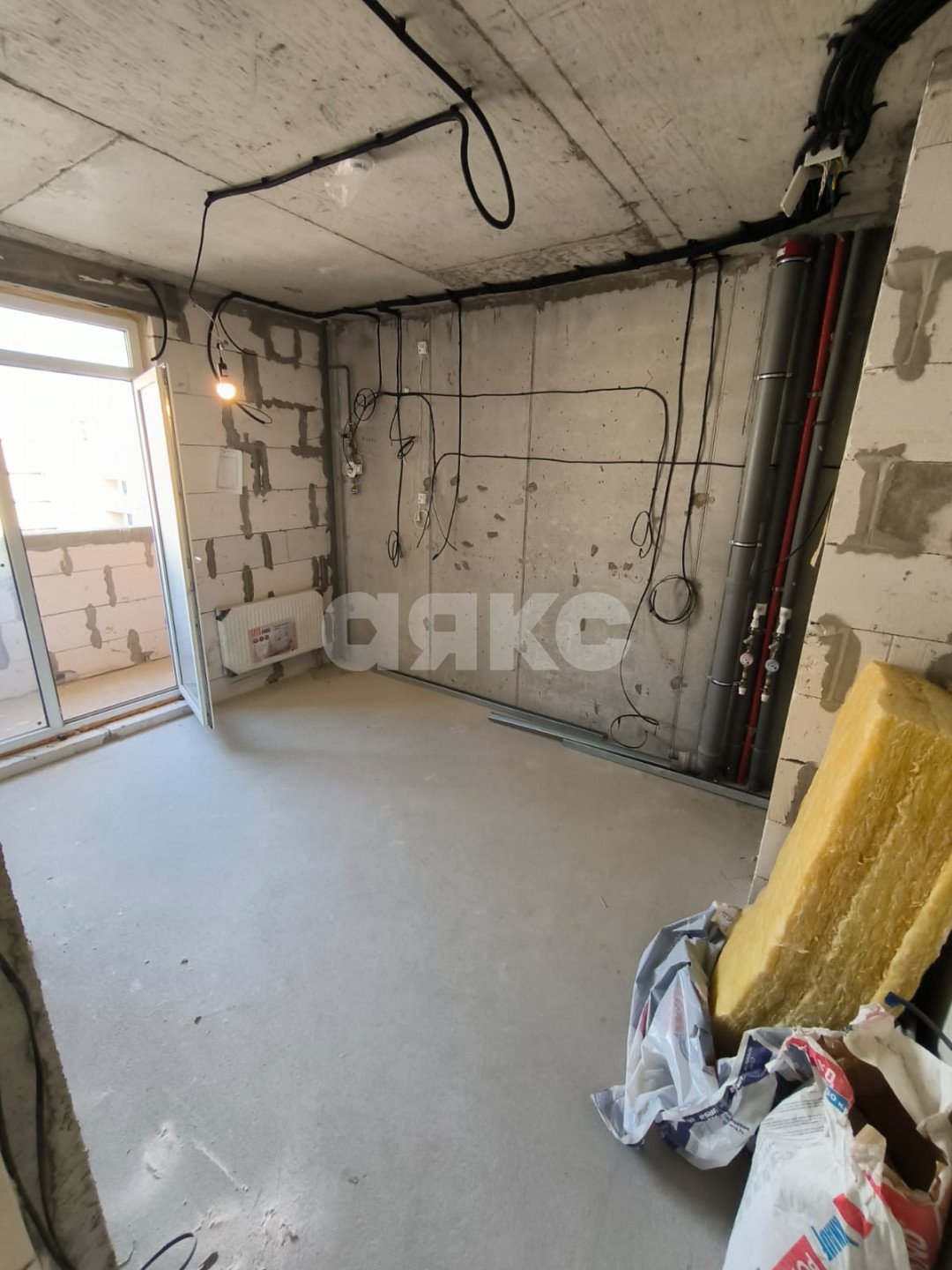 Фото №2: 2-комнатная квартира 57 м² - Молодёжное, жилой комплекс Солнечный Парк, ул. Парковая, 2