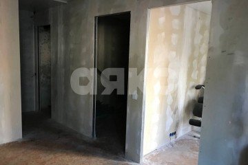 Фото №2: Коммерция 70 м² - Мариуполь, р. Кальмиусский, ул. Карпинского, 82
