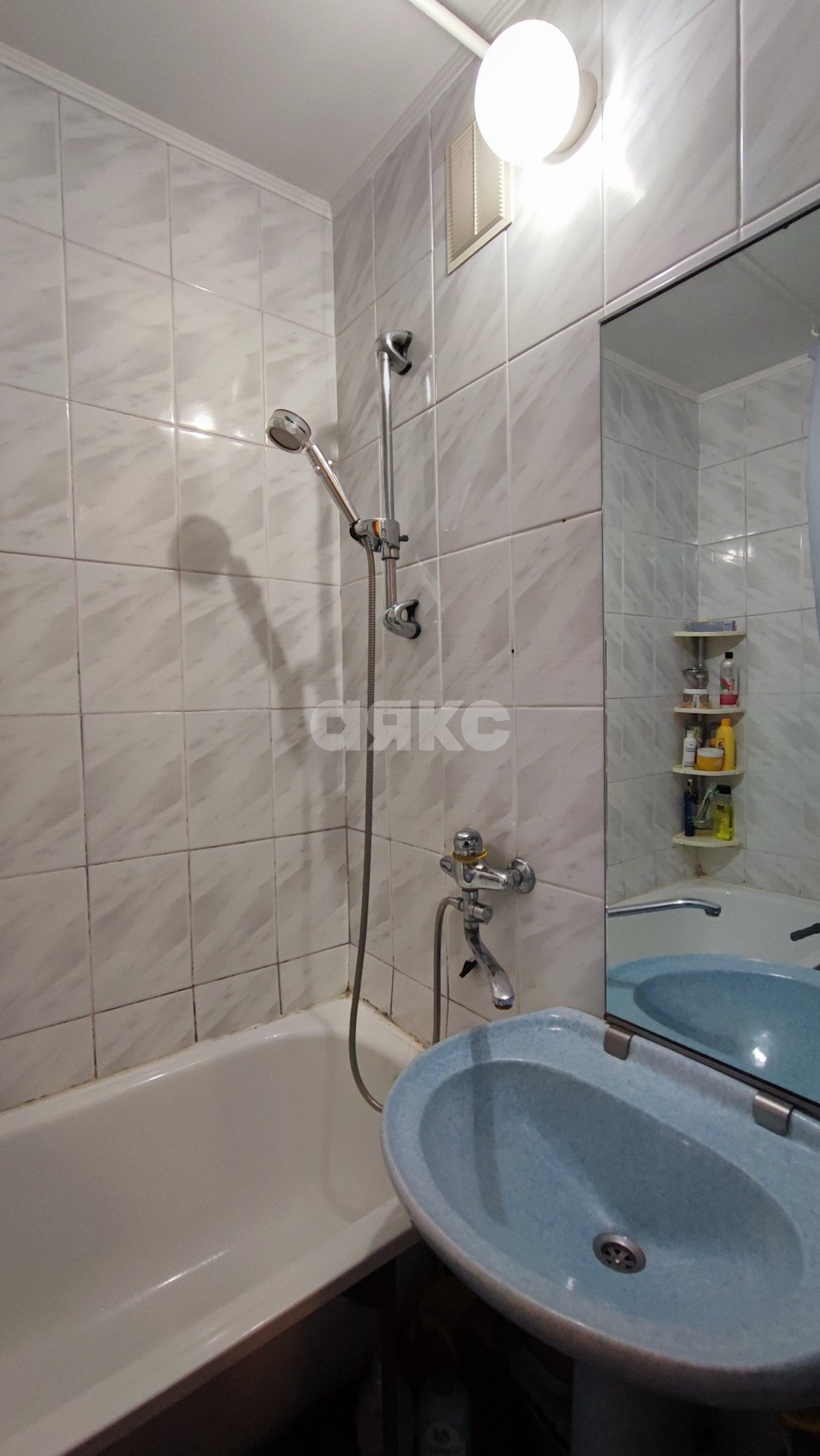 Фото №13: 2-комнатная квартира 53 м² - Волгоград, Семь Ветров, б-р 30-летия Победы, 56