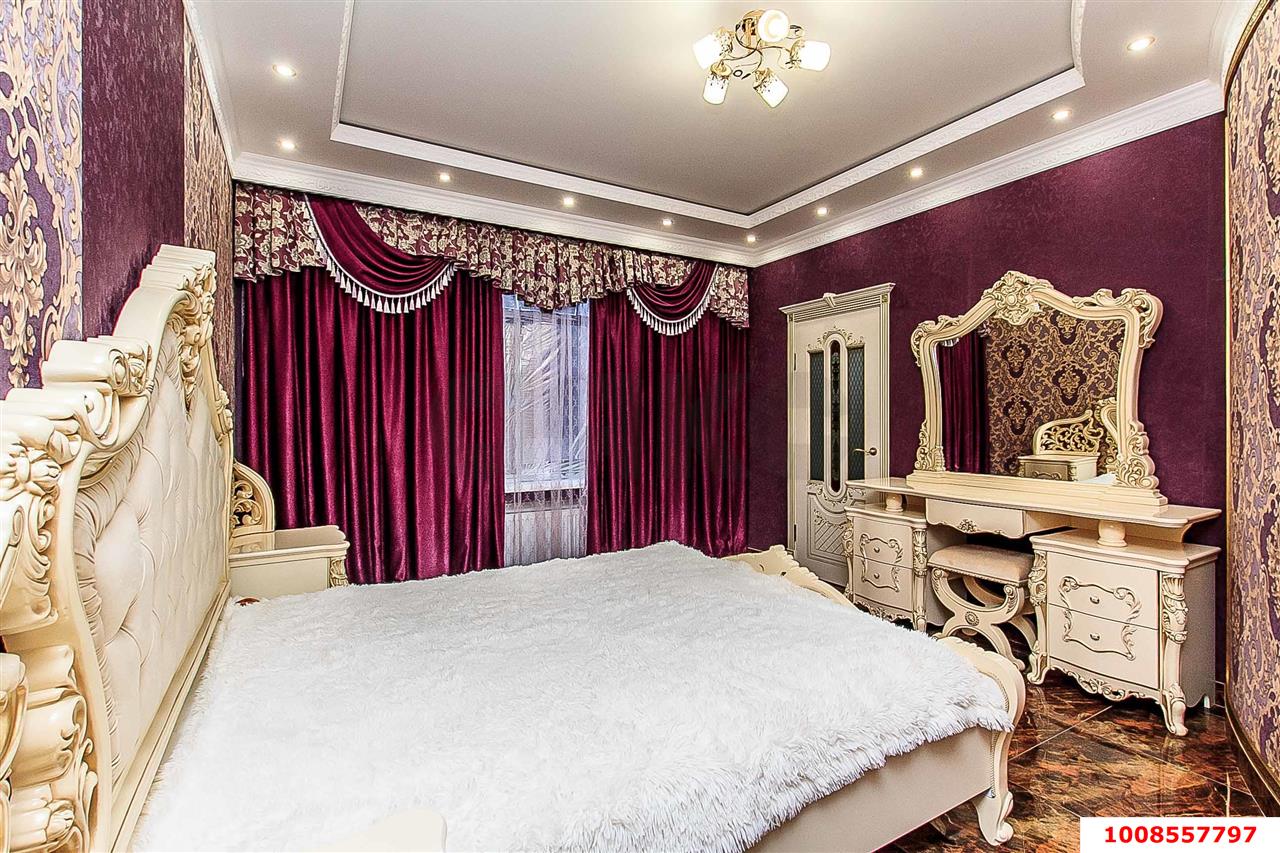 Фото №2: Дом 300 м² + 6.3 сот. - Краснодар, Прикубанский внутригородской округ, мкр. Новый