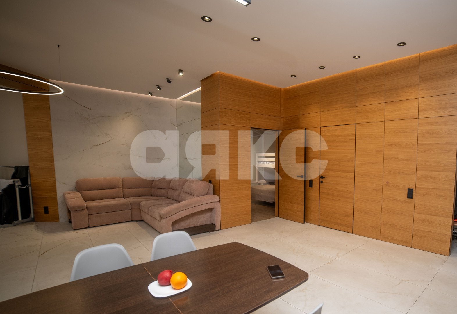 Фото №1: 3-комнатная квартира 85 м² - Геленджик, жилой комплекс Черноморский-2, ул. Крымская, 22к19