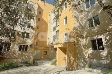 Фото №1: 1-комнатная квартира 44 м² - Мариуполь, р. Центральный, ул. Зелинского, 13