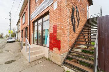 Фото №1: Коммерция 75 м² - Краснодар, мкр. Центральный, ул. имени Максима Горького, 150