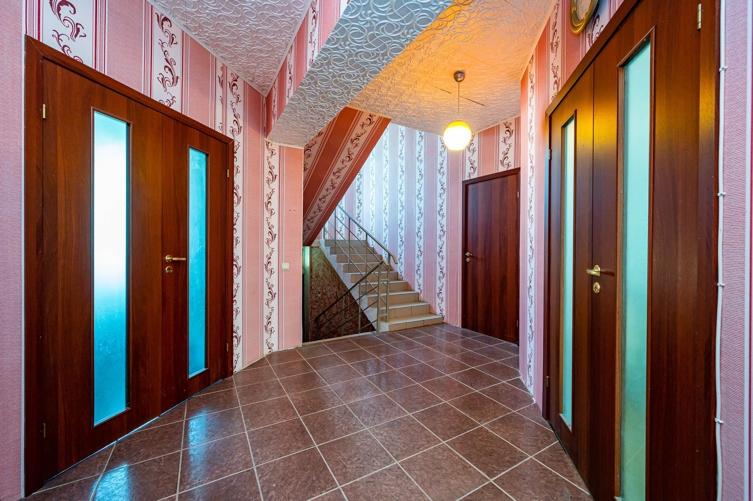 Фото №8: Дом 264 м² + 4.08 сот. - Краснодар, ул. Оренбургская, 45