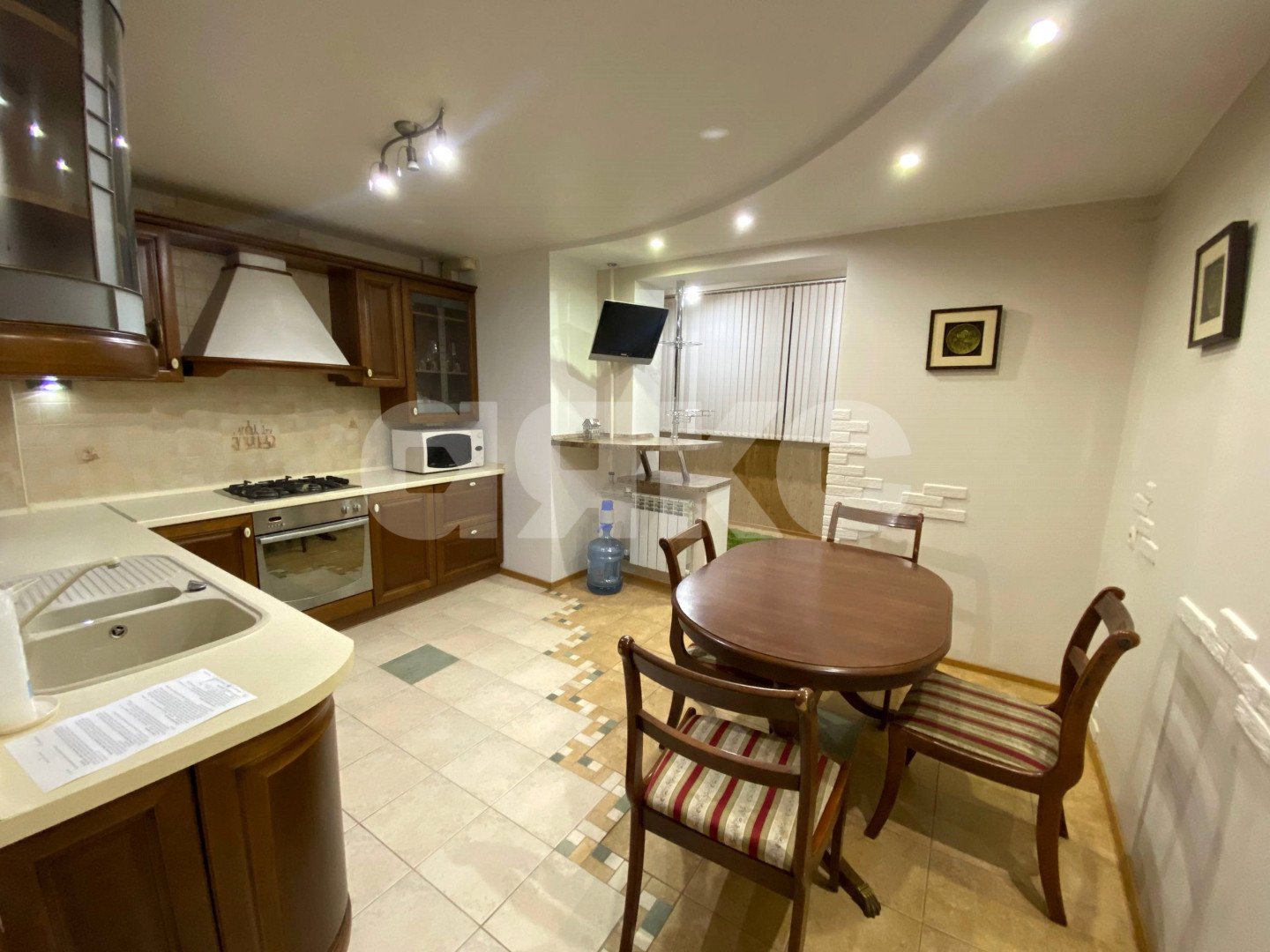 Фото №1: 3-комнатная квартира 84 м² - Геленджик, мкр. Южный, ул. Жуковского, 5