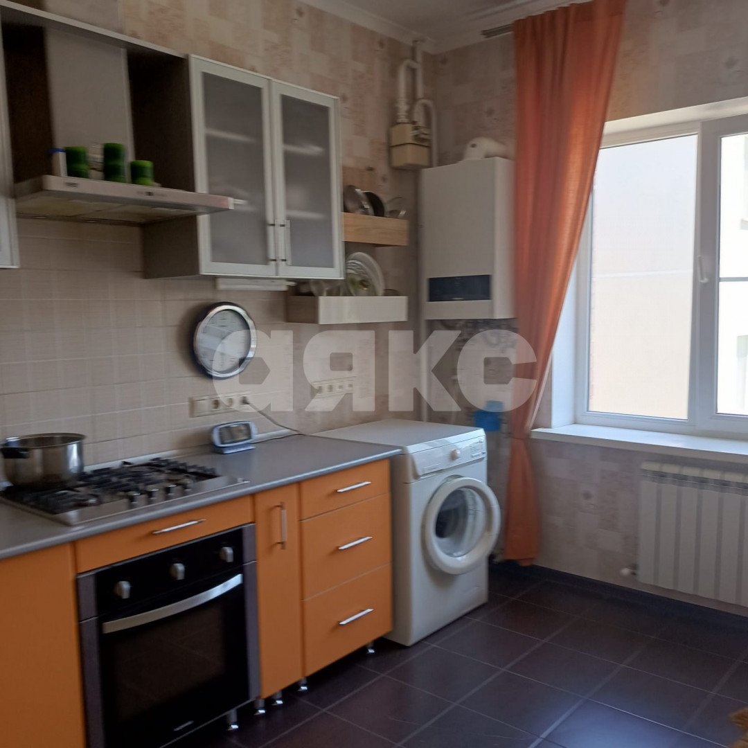 Фото №5: 2-комнатная квартира 56 м² - Геленджик, ул. Октябрьская, 43А