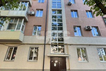 Фото №2: 2-комнатная квартира 56 м² - Мариуполь, р. Центральный, ул. Архитектора Нильсена, 39